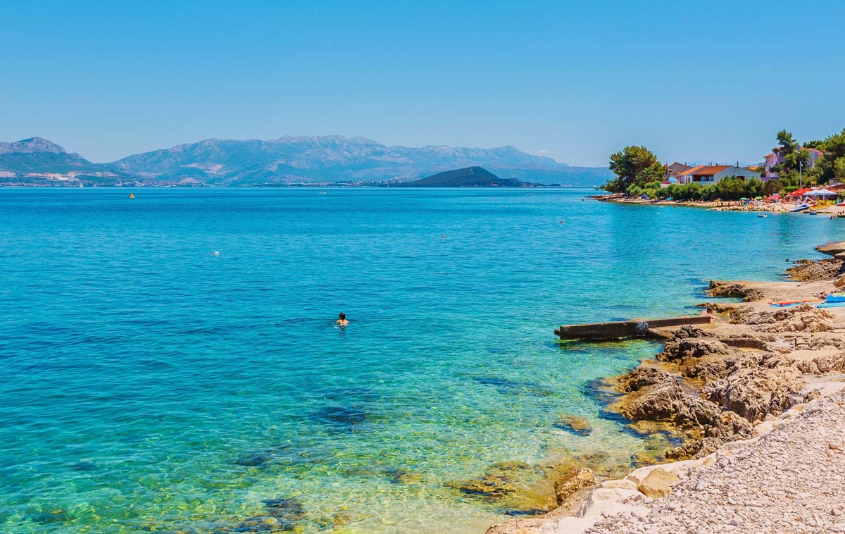 Playa en Arbanija 