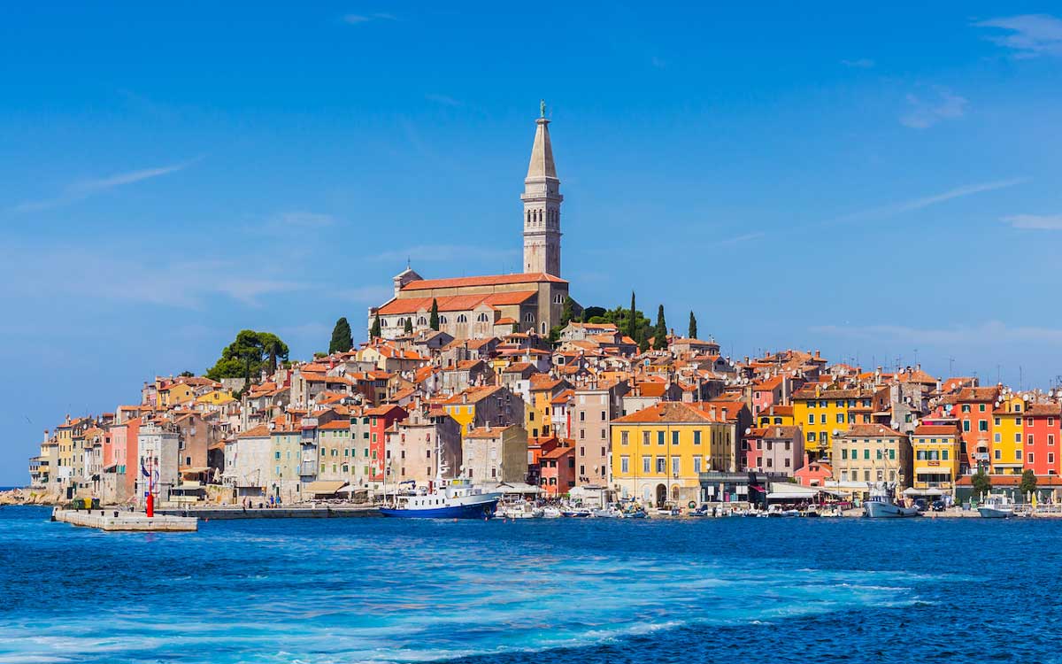 Vista de Rovinj, la ciudad de la región de Istria